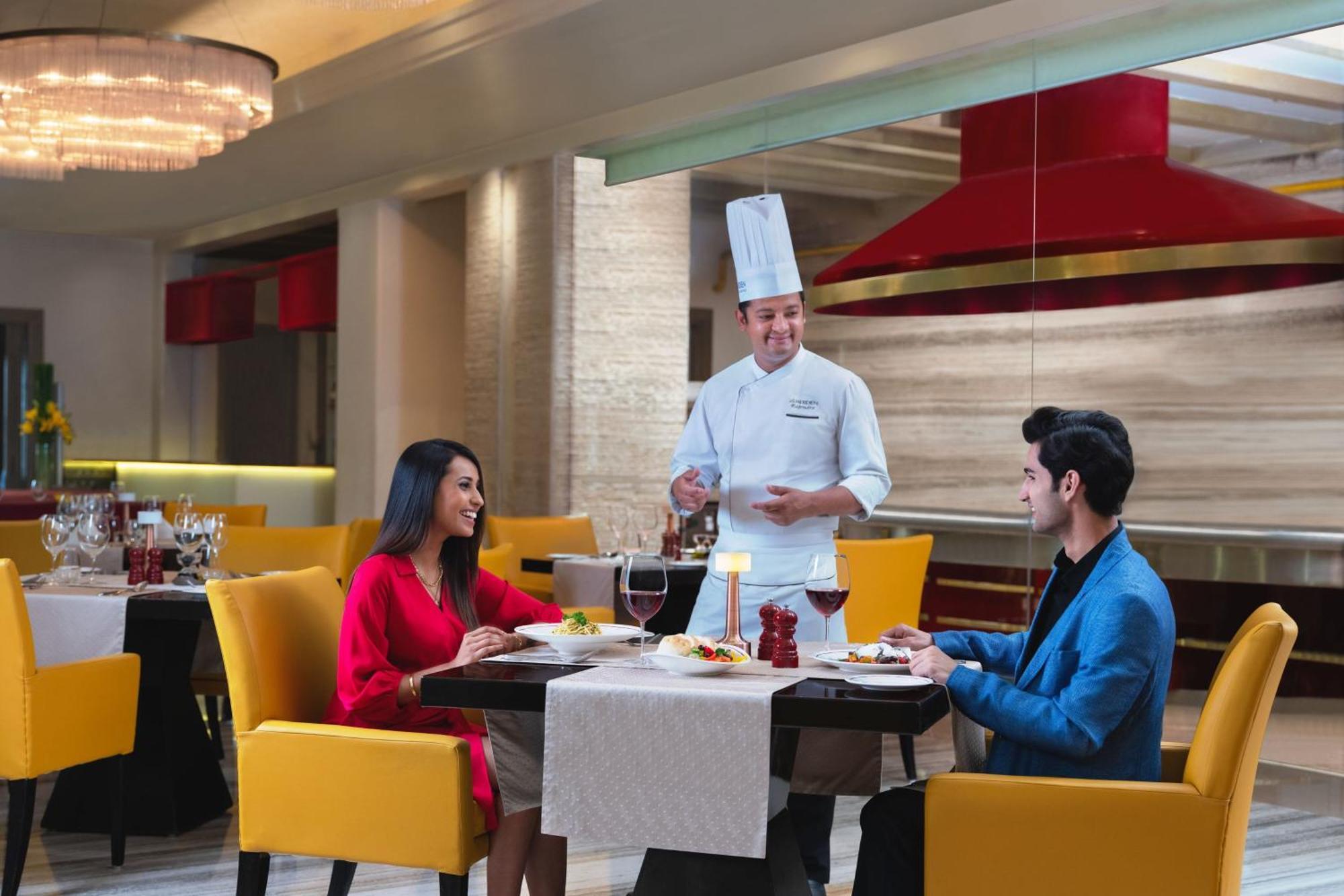 Le Meridien Gurgaon, Delhi Ncr Εξωτερικό φωτογραφία