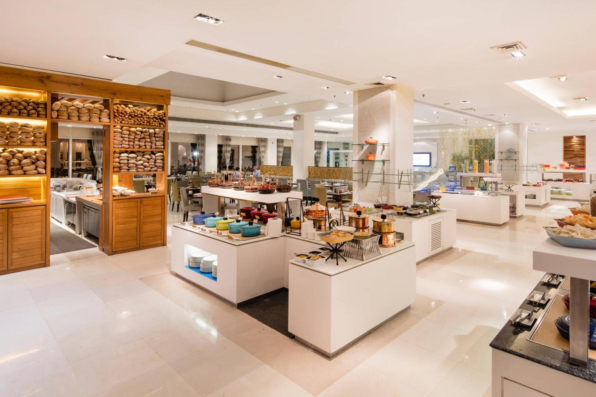 Le Meridien Gurgaon, Delhi Ncr Εξωτερικό φωτογραφία