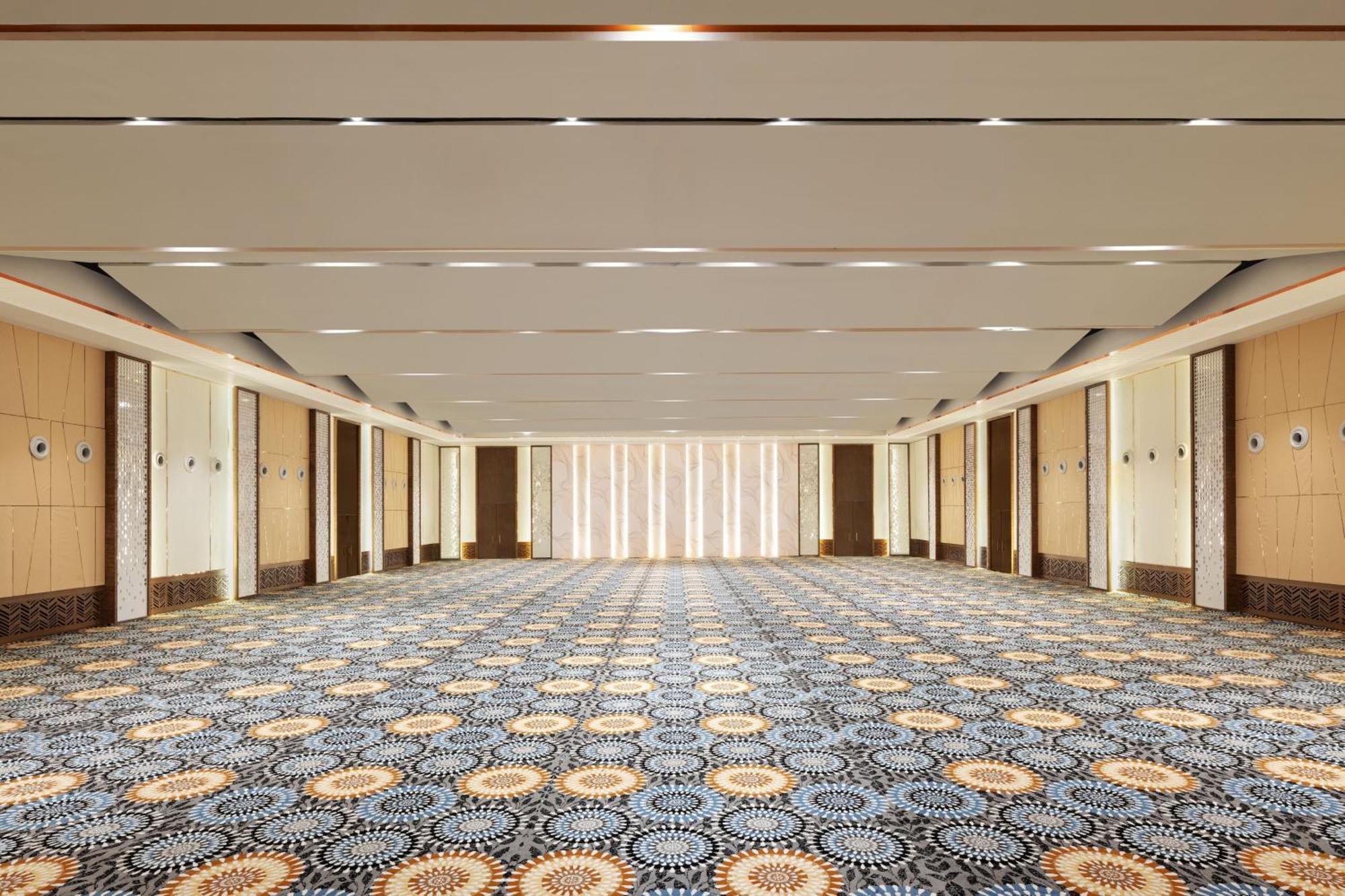 Le Meridien Gurgaon, Delhi Ncr Εξωτερικό φωτογραφία