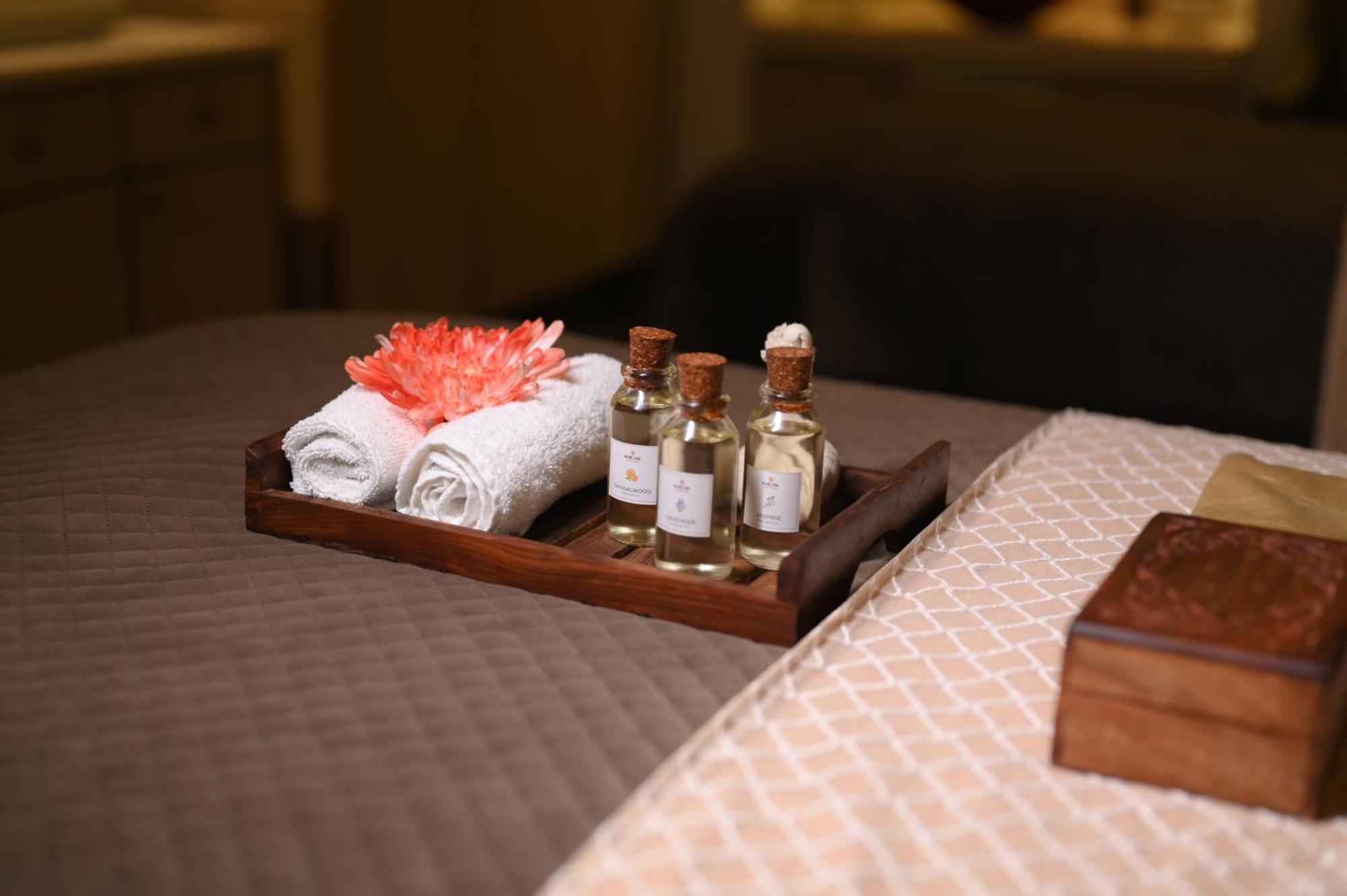 Le Meridien Gurgaon, Delhi Ncr Εξωτερικό φωτογραφία